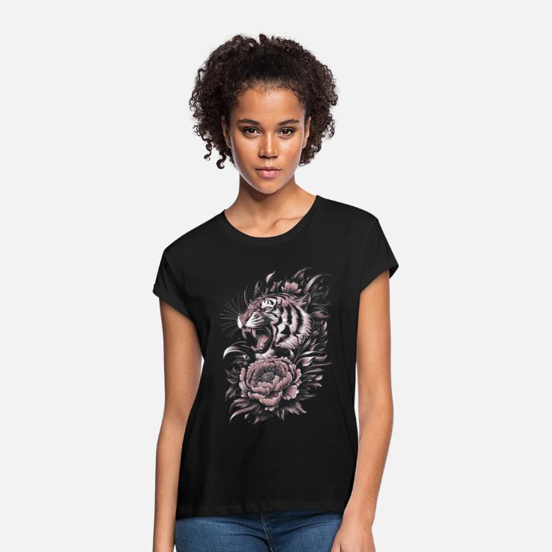 Roaring Tiger with Floral Style