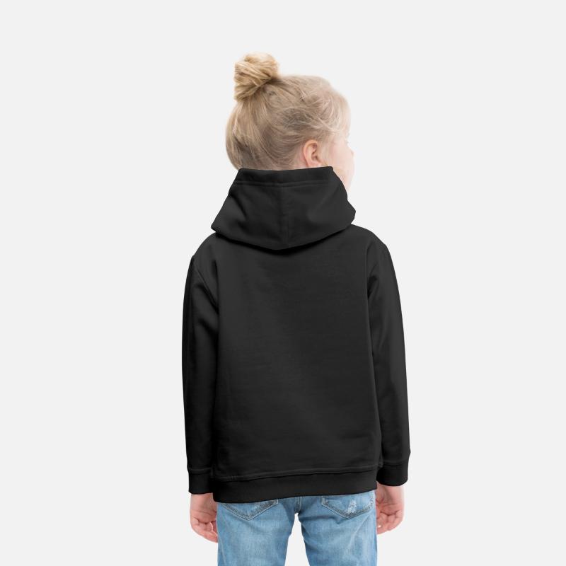 5¢ BEARD RIDES GET A TICKLE FOR A NICKLE