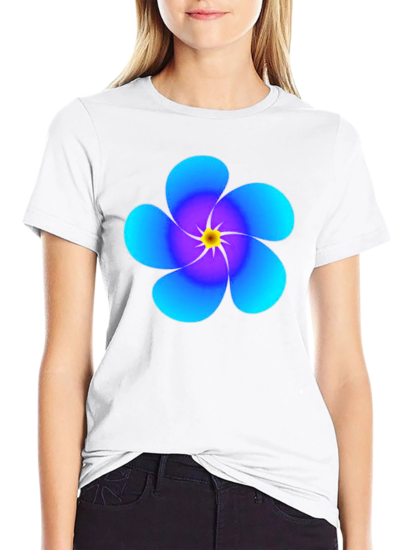 Floral Print Black T-Shirt - Modern Style