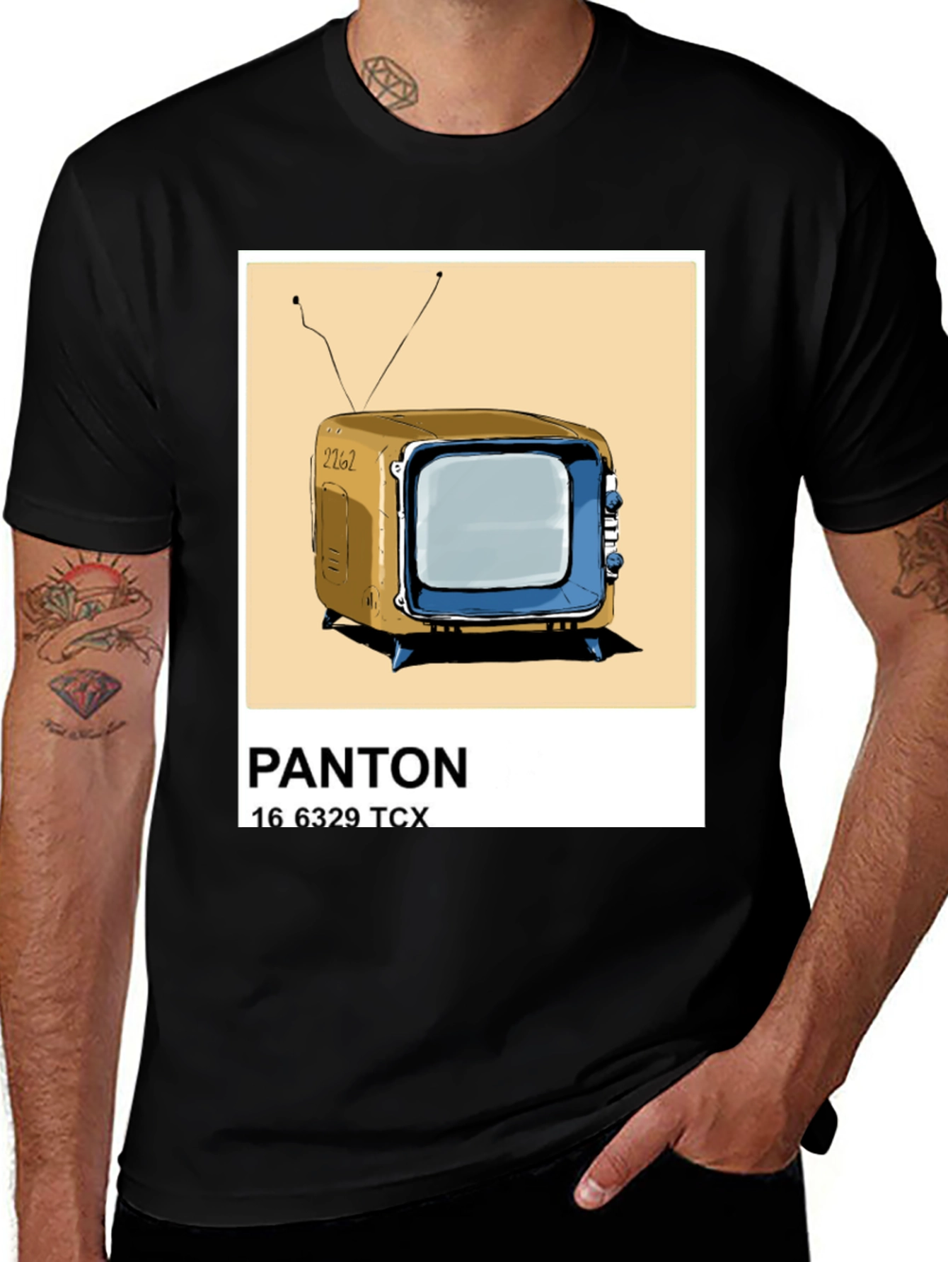 Retro TV Pantone T-Shirt - Nostalgic Style