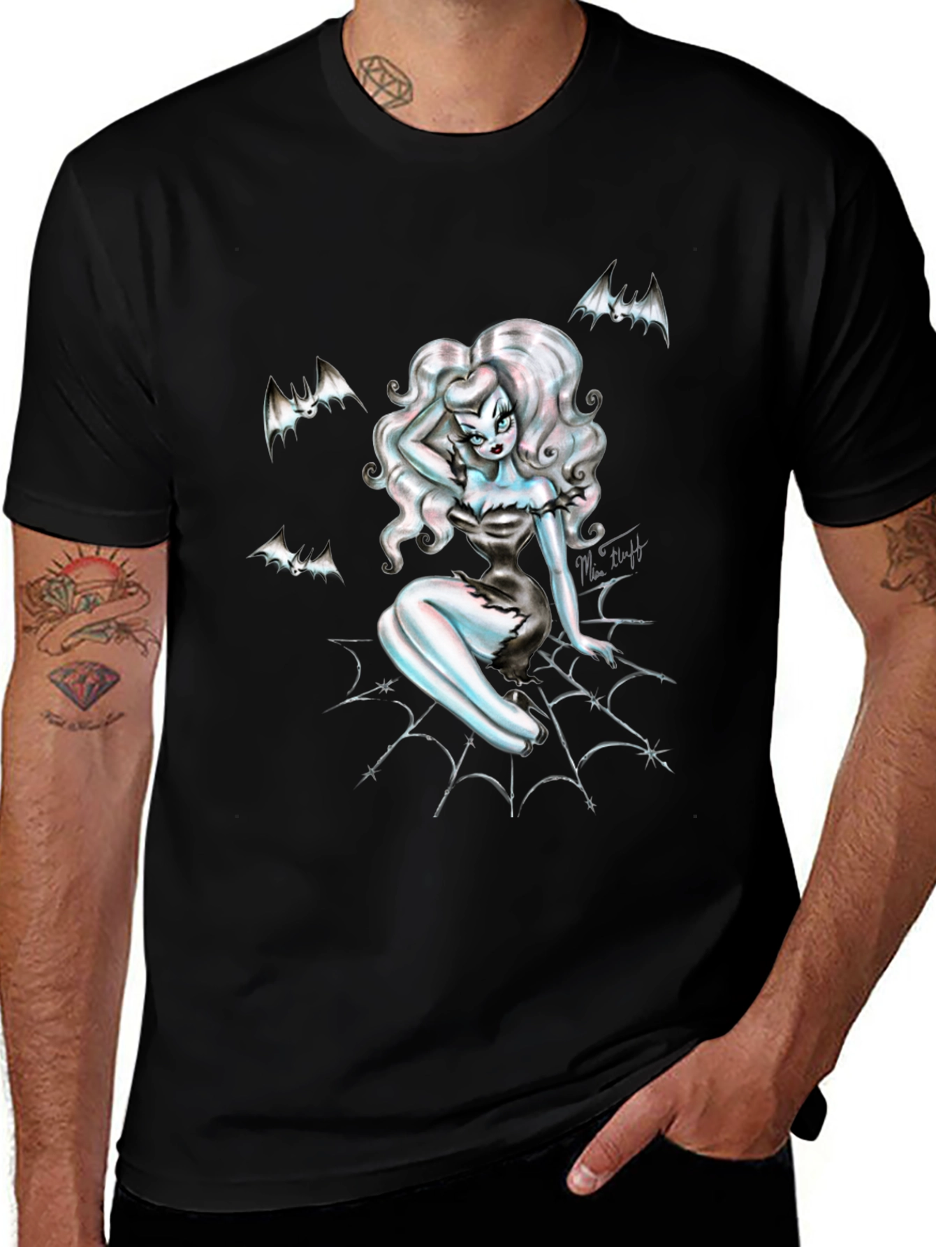 Spooky Pinup T-Shirt - Halloween Edition