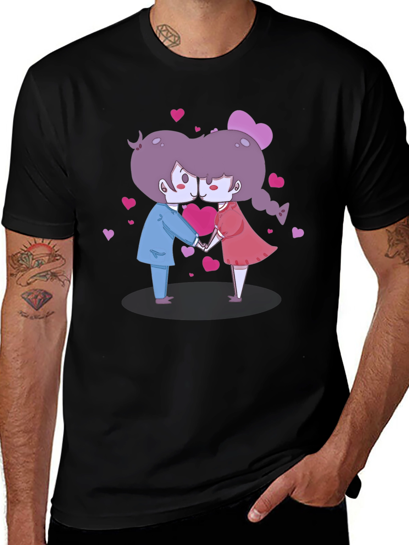 Cute Cartoon Couple Kissing Black T-Shirt