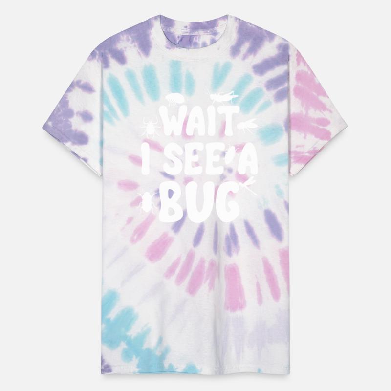 Funny Entomologist Sayings Tee Wait I See a Bug En