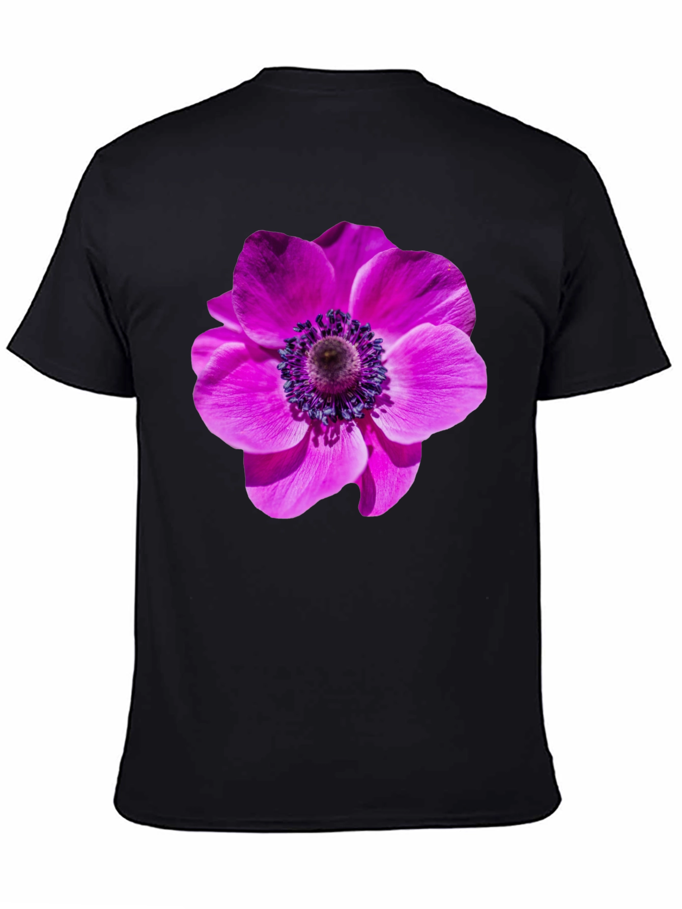 Floral Print T-Shirt: Bold Blossom Design