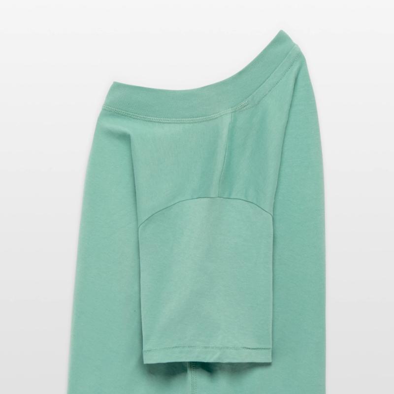 River Adventure | Mountain Forest Explorer